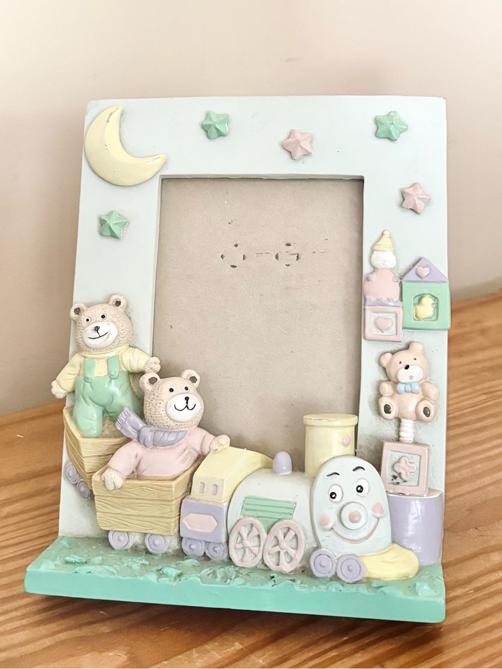 VTG 1991 Burnes of Boston 3-D Resin Nursery Teddy Bear Train 4x6 Picture Frame